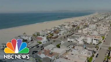 California Beach Neighborhood Fights Over Low-Income Housing