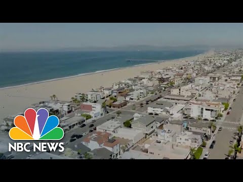 California Beach Neighborhood Fights Over Low-Income Housing
