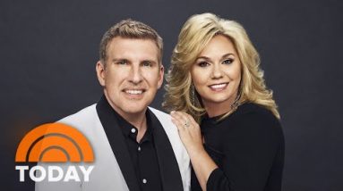 Todd And Julie Chrisley Sentenced To Penitentiary For Fraud, Tax Crimes