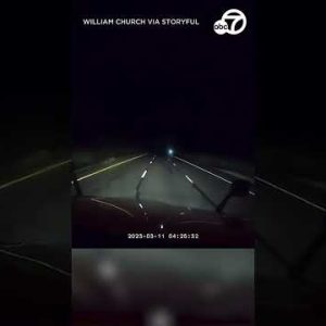 Trucker baffled after dashcam captures outlandish resolve on Arizona dual carriageway