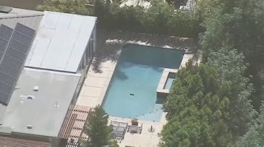 4-year-out of date slow, twin in extreme situation after both realized unresponsive in Porter Ranch pool