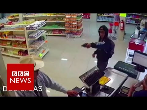 Moment mexican ‘cowboy’ stopped armed theft – BBC Recordsdata