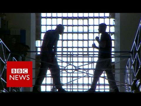 BBC uncommon: A undercover agent interior Wandsworth prison (Segment 1) – BBC News